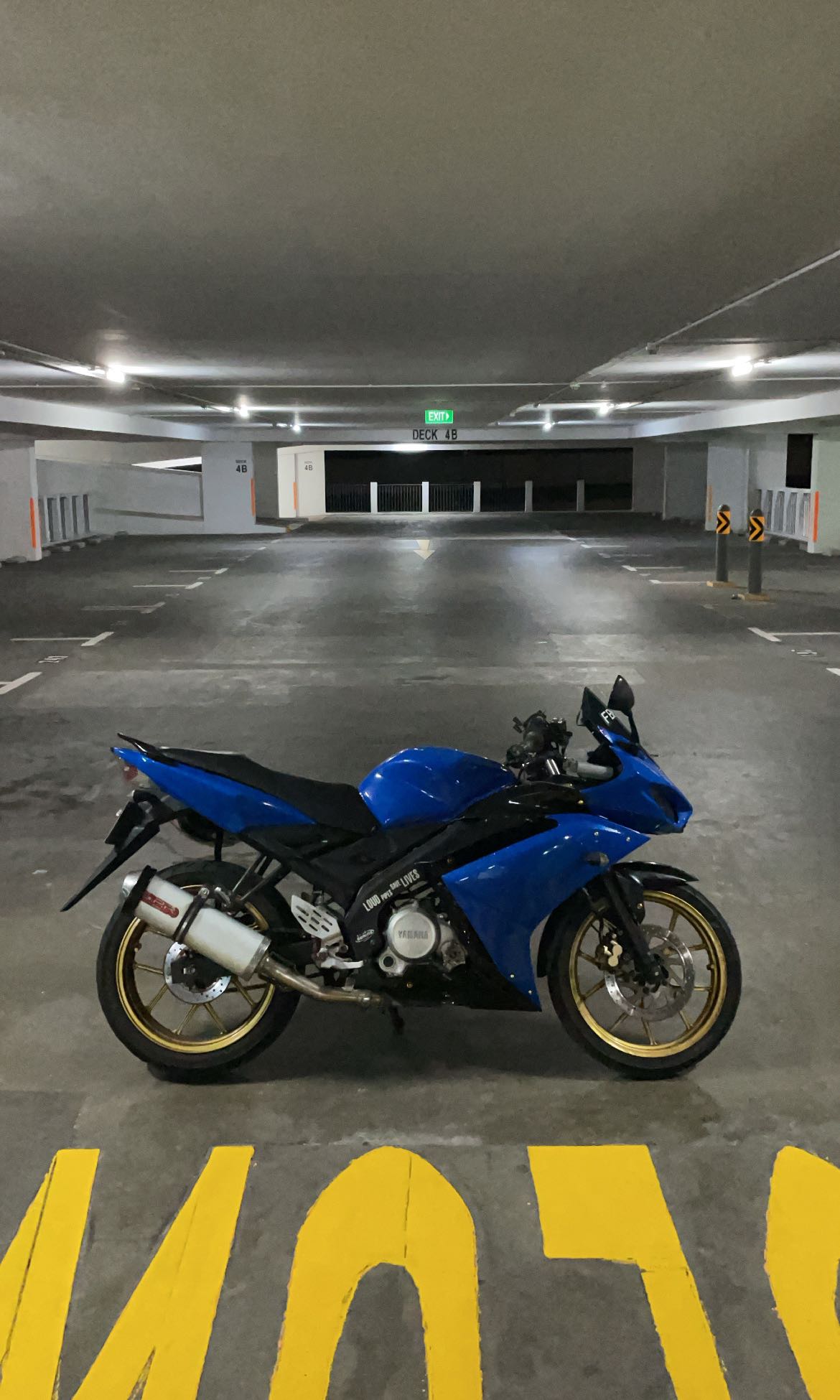 Yamaha R15 vinyl wrap, Motorcycles, Motorcycle Accessories on Carousell
