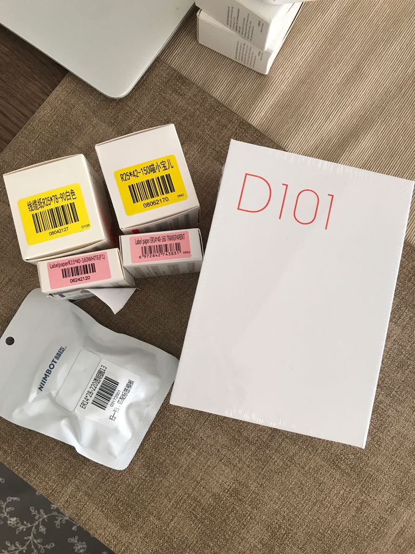Niimbot D101 label printer + label stickers, Hobbies & Toys, Stationery