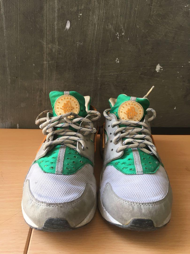 Nike huarache size 40.5 Fesyen Wanita Sepatu di Carousell
