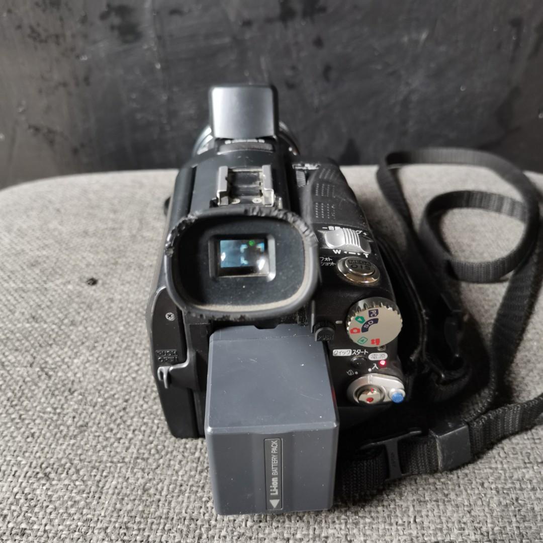 Panasonic NV-GS400 3CCD Mini DV Camcorder, Photography, Video Cameras ...