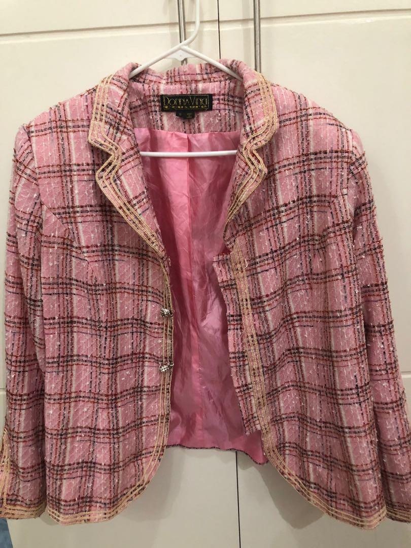 Pink tweed blazer coat (Category: Coats, Jackets and Outerwear) located in Cavite. Submitted by raspberrygurl (Listing ID 1145101702, Image 1). Description: Lakas maka heart E High quality Fits small to semi large .