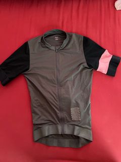 (Category: ) located in . Submitted by whywaitjustbuy (Listing ID 1145116452, Image 1). Description: .