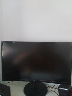 (Category: ) located in . Submitted by ryfahd (Listing ID 1145096172, Image 1). Description: .