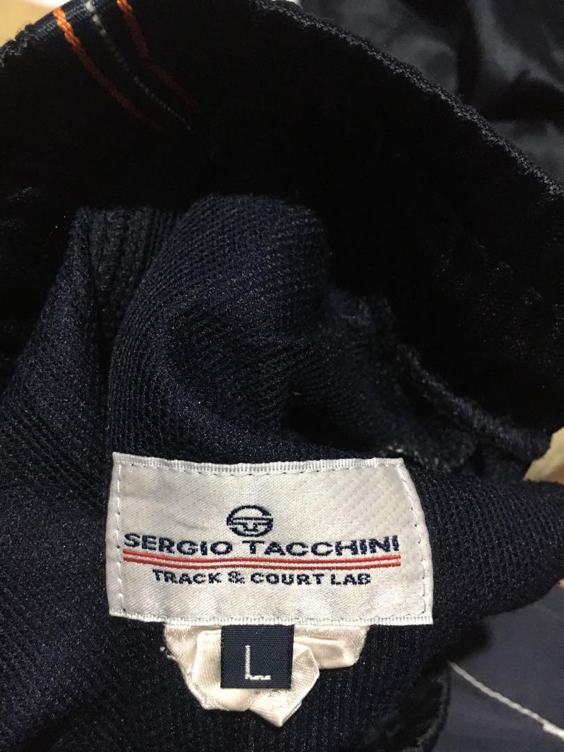 Sergio tacchini, Olah Raga, Baju 