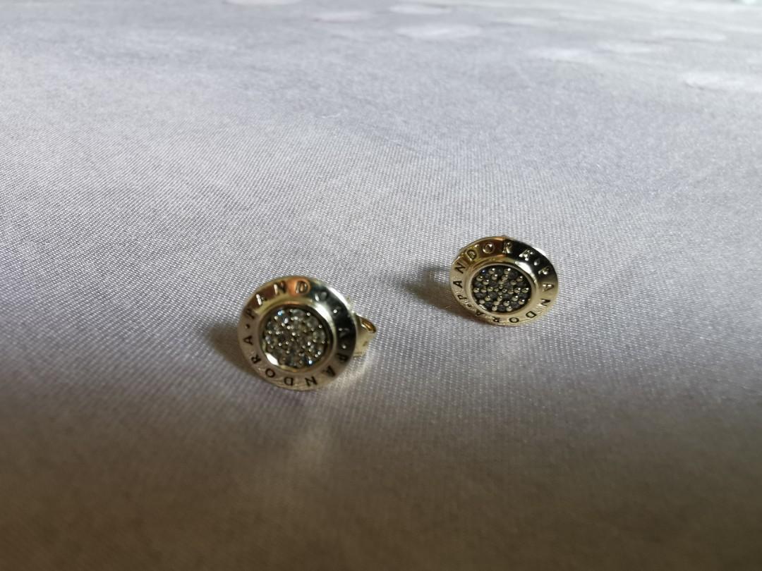 Pandora signature stud earrings discount