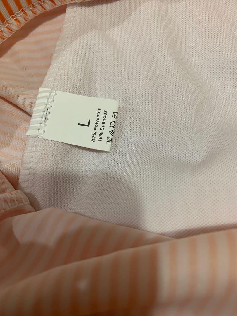 Swimsuit (Category: Bikinis & Swimsuits) located in Marilao. Submitted by agonold (Listing ID 1145141065, Image 3). Description: Swimsuit size large Brand new RFS: Wrong size.