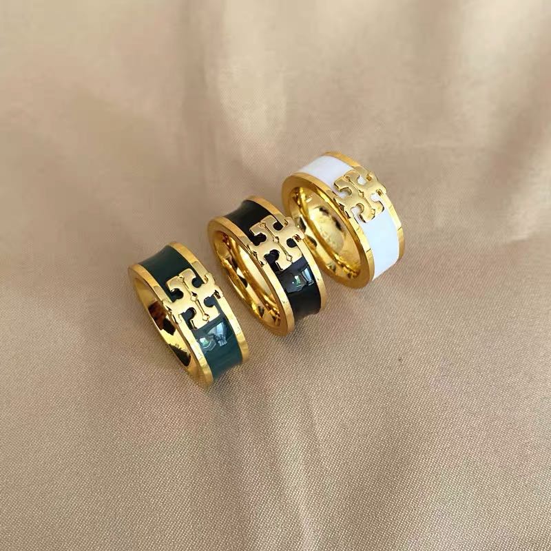 Tory Burch Kira Logo Ring, Women's Fashion, Jewelry & Organisers, Earrings  on Carousell
