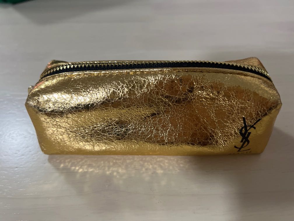 Gold outlet wash bag