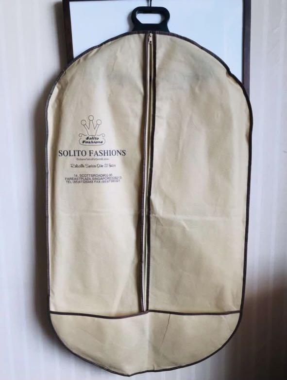 Jas Garment Cover dengan 4 Gantungan 