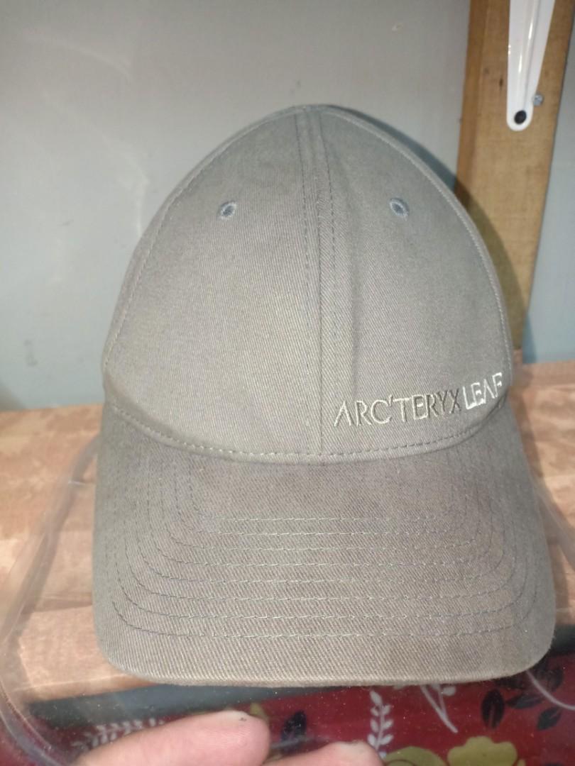 Arcteryx leaf hat top
