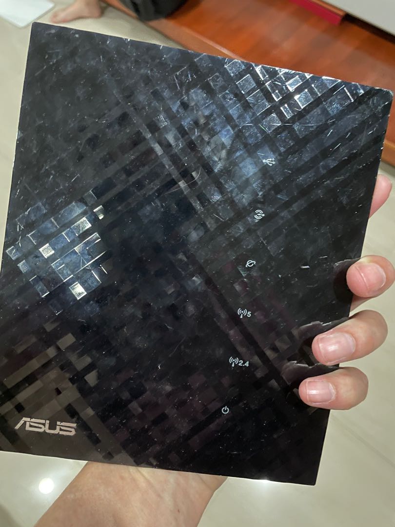 Asus wifi router N56U (cannot power up), Computers & Tech, Office