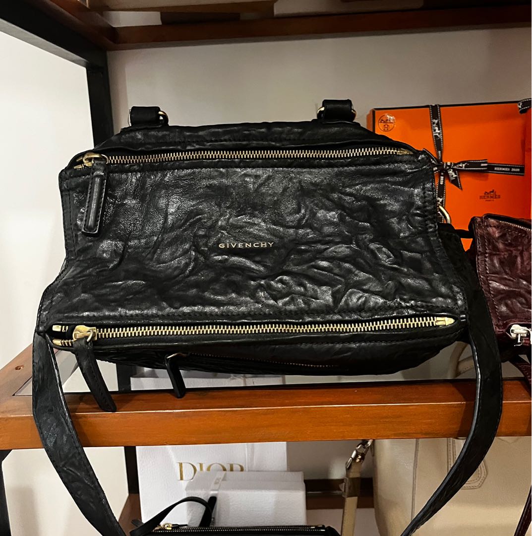 givenchy pandora