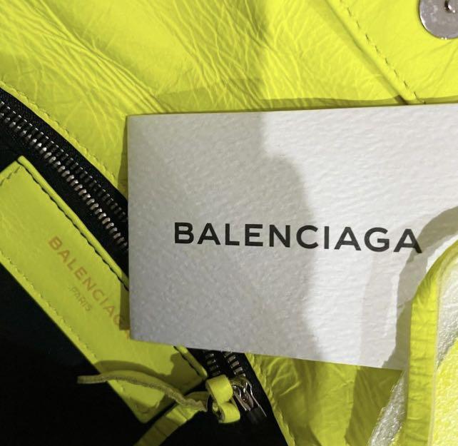 Balenciaga (Category: Luxury Bags & Wallets) located in Bulacan. Submitted by warehouse02 (Listing ID 1145345345, Image 3). Description: Balenciaga • Neon yellow • Sling bag • Pre-loved • Good as new.