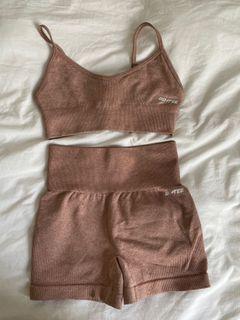 Bo + Tee Seamless Sportsbra + Shorts