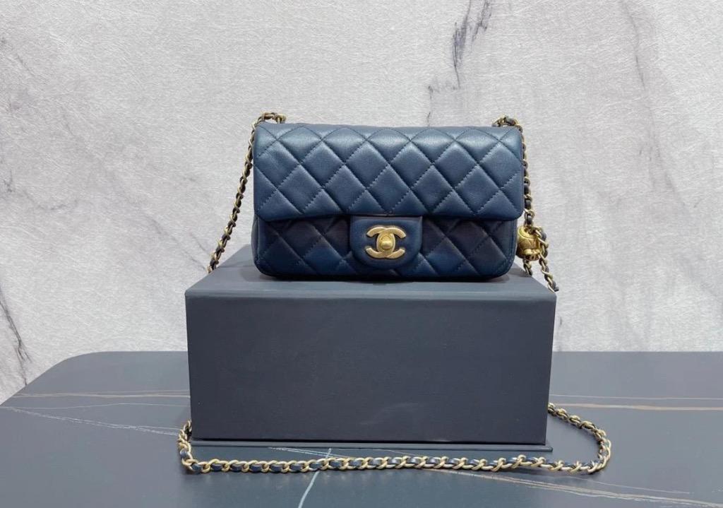 CHANEL Classic Mini 20cm Flap Bag 金球dark blue, 名牌, 手袋及銀包- Carousell