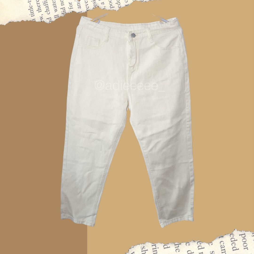 Cream Mom Jeans, Women's Fashion, Bottoms, Jeans on Carousell