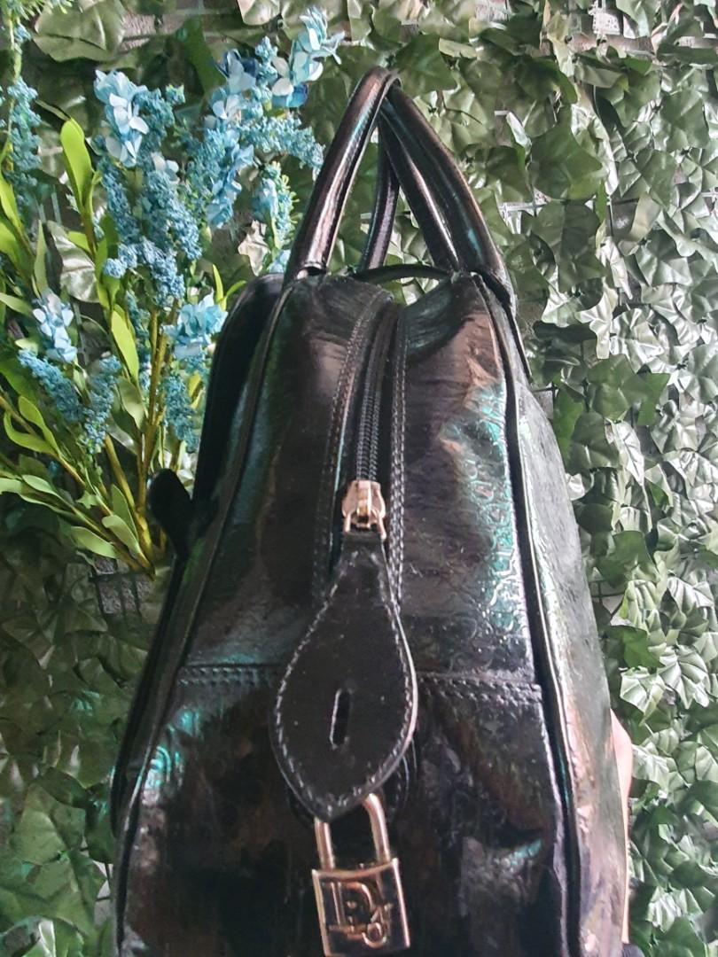 Dior bowler sadle bag (Category: Luxury Bags & Wallets) located in Manila. Submitted by silentflower.28d9ae (Listing ID 1145321409, Image 3). Description: vintage monogram dior black leather bag. garanteed orig moneyback if proven fake..