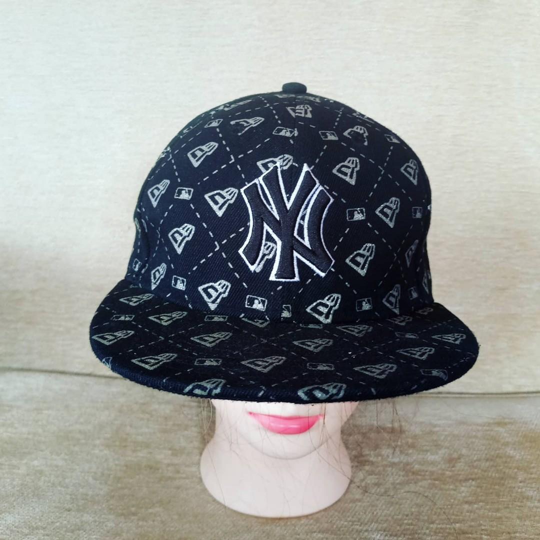 Genuine Merchandise Newera 59Fifty Hats, Fesyen Pria, Aksesoris, Topi di  Carousell