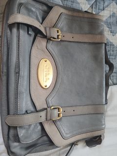 (Category: ) located in . Submitted by bag_collections (Listing ID 1145291219, Image 1). Description: .
