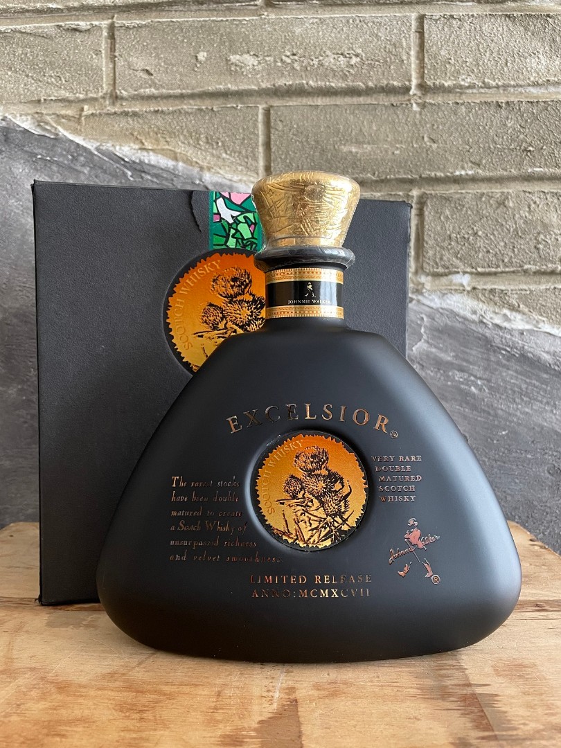 Johnnie Walker Excelsior 50 Year Old Whisky Food And Drinks Alcoholic Beverages On Carousell 8079