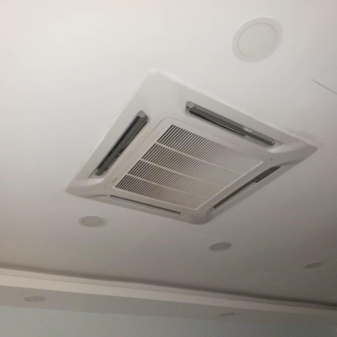 Kami membeli aircond aircond rosak, TV & Home Appliances, Kitchen