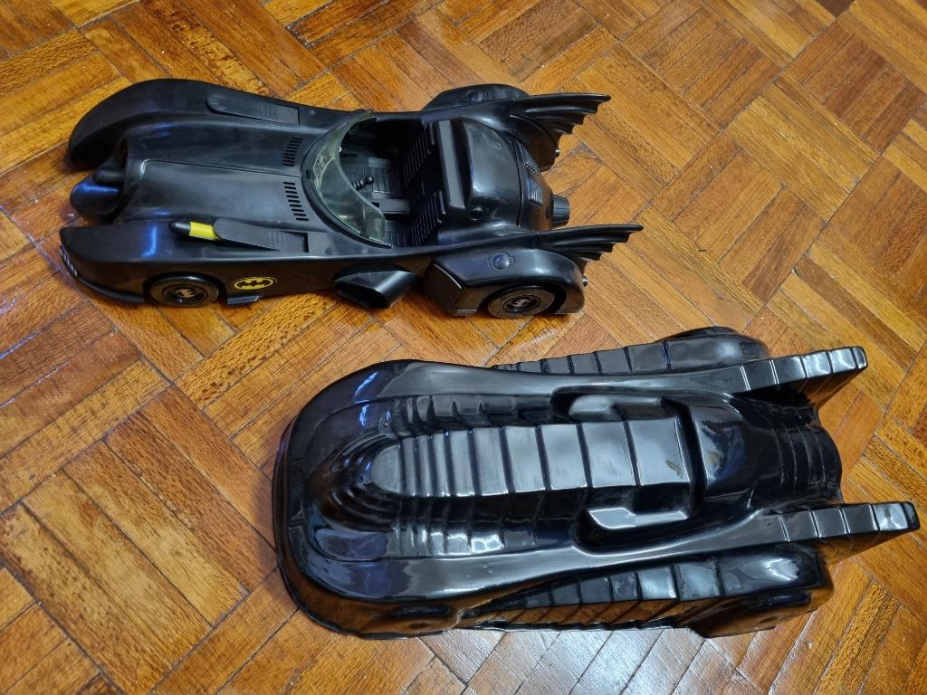 Loose Vintage 1989 Toybiz Batmobile with Cocoon and missile Rare