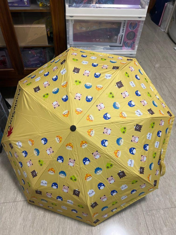 SALE MapleStory Umbrella (Unused), Hobbies & Toys, Travel, Umbrellas on