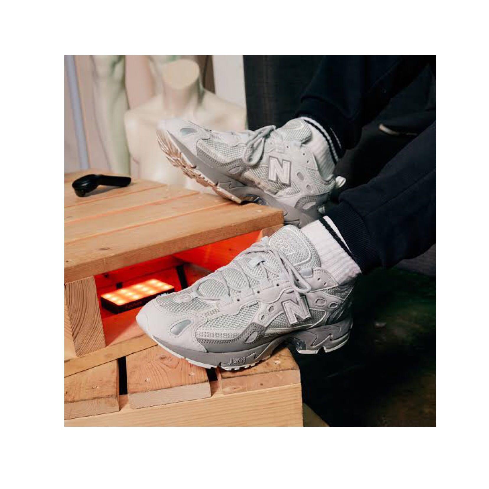New Balance 827 Summer Fog Rain Cloud 