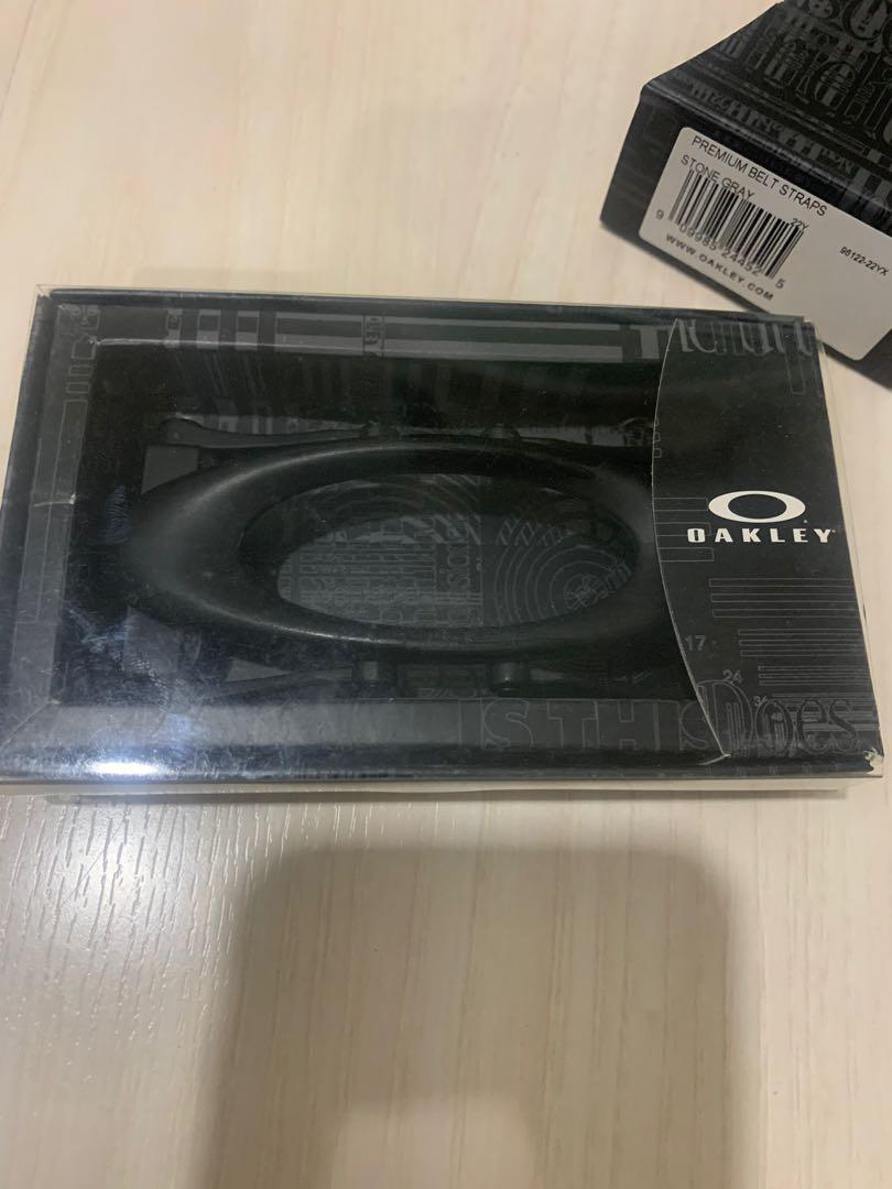 Oakley Belt Buckle (Black Original), Men's Fashion, Watches