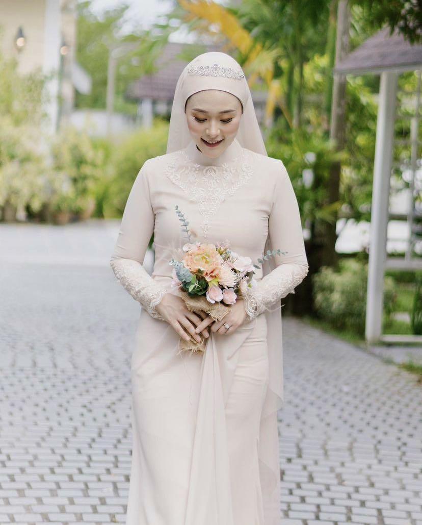 Dress tunang deals simple