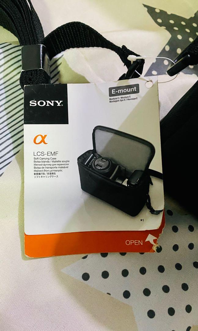Sony Soft DSLR Carrying Bag (Category: Camera Bags & Carriers) located in Butuan. Submitted by boldeagle.415425 (Listing ID 1145249423, Image 2). Description: Original Sony DSLR Carrying Bag.