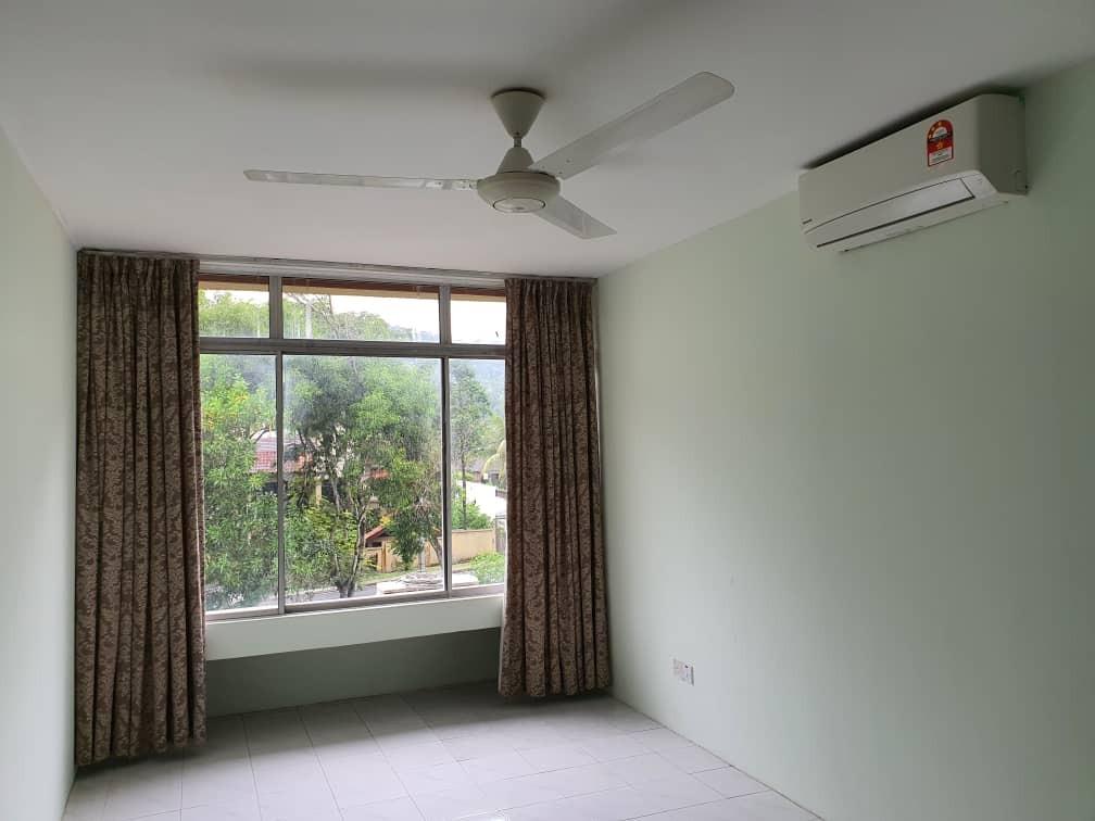 [SPACIOUS] Ukay Club Villas Condominium Taman Kelab Ukay Bukit