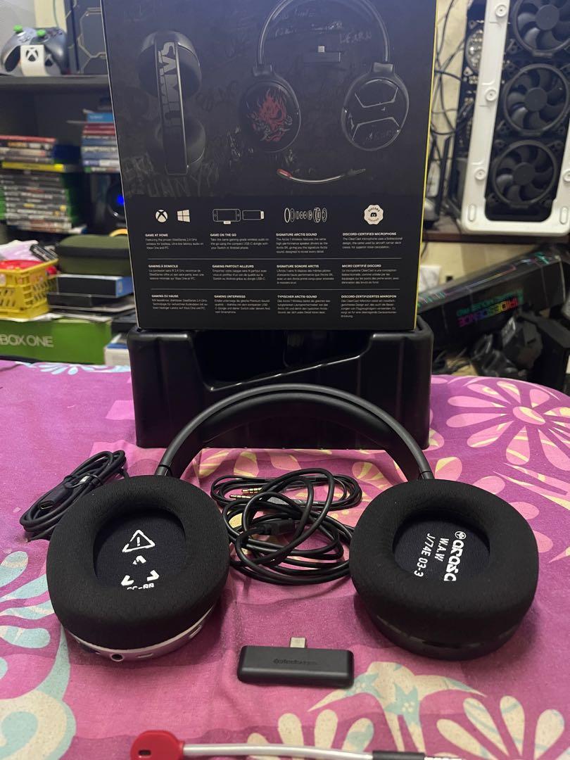 Steelseries Arctis 1 Wireless Cyberpunk 2077 Johnny Silverhand