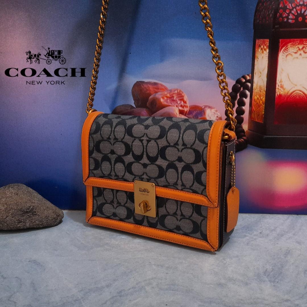 Tas Coach Blue Signature Chambray Hutton Shoulder Bag Barang