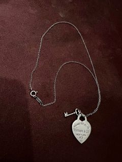 (Category: ) located in . Submitted by ysl_03 (Listing ID 1145391731, Image 1). Description: .