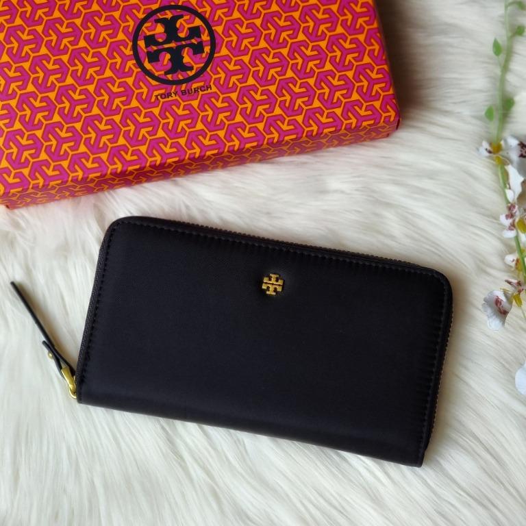 Tory burch nylon wallet sales