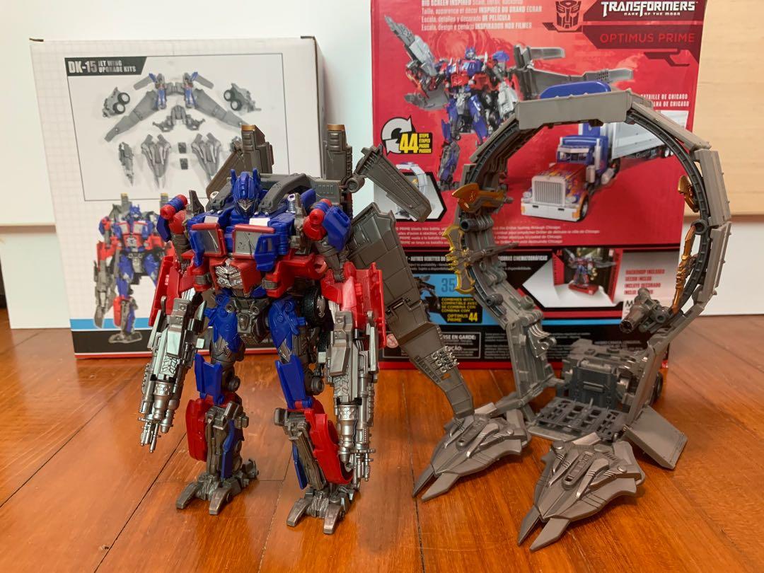 Transformers Studios Series 44 Optimus Prime with DNA Design Kit, Hobbies &  Toys, Toys & Games on Carousell