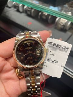 （分類：）位於 。 由 watch092534 提交（商品編號 1145347516，圖片 1）。簡介： 。