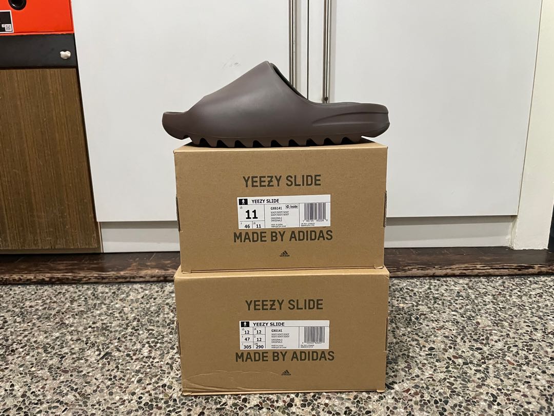 yeezy slide 11