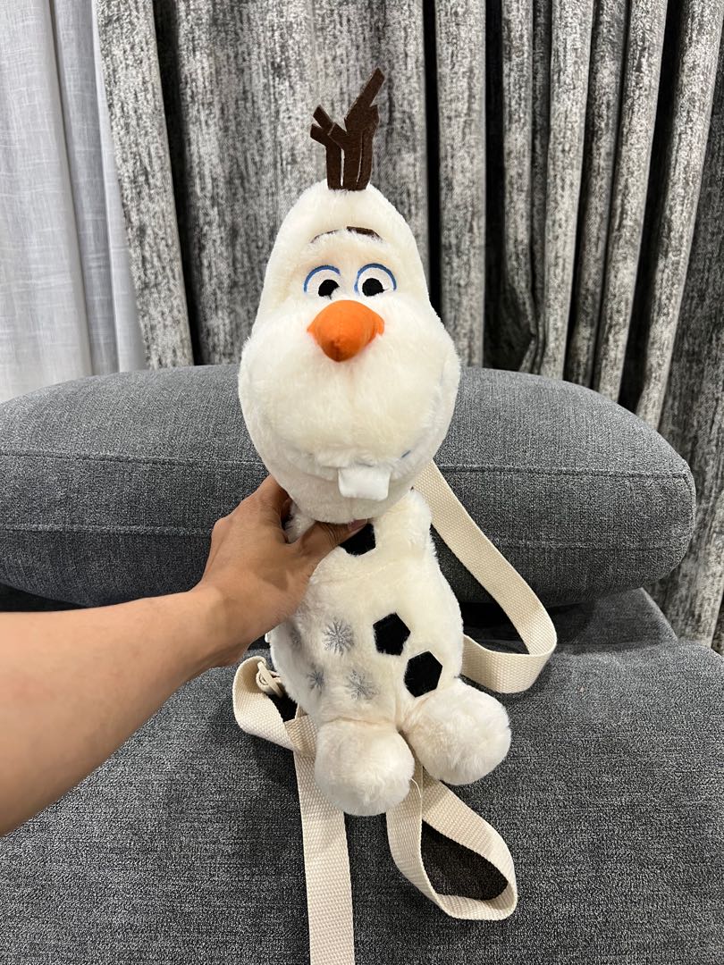 olaf backpack zara