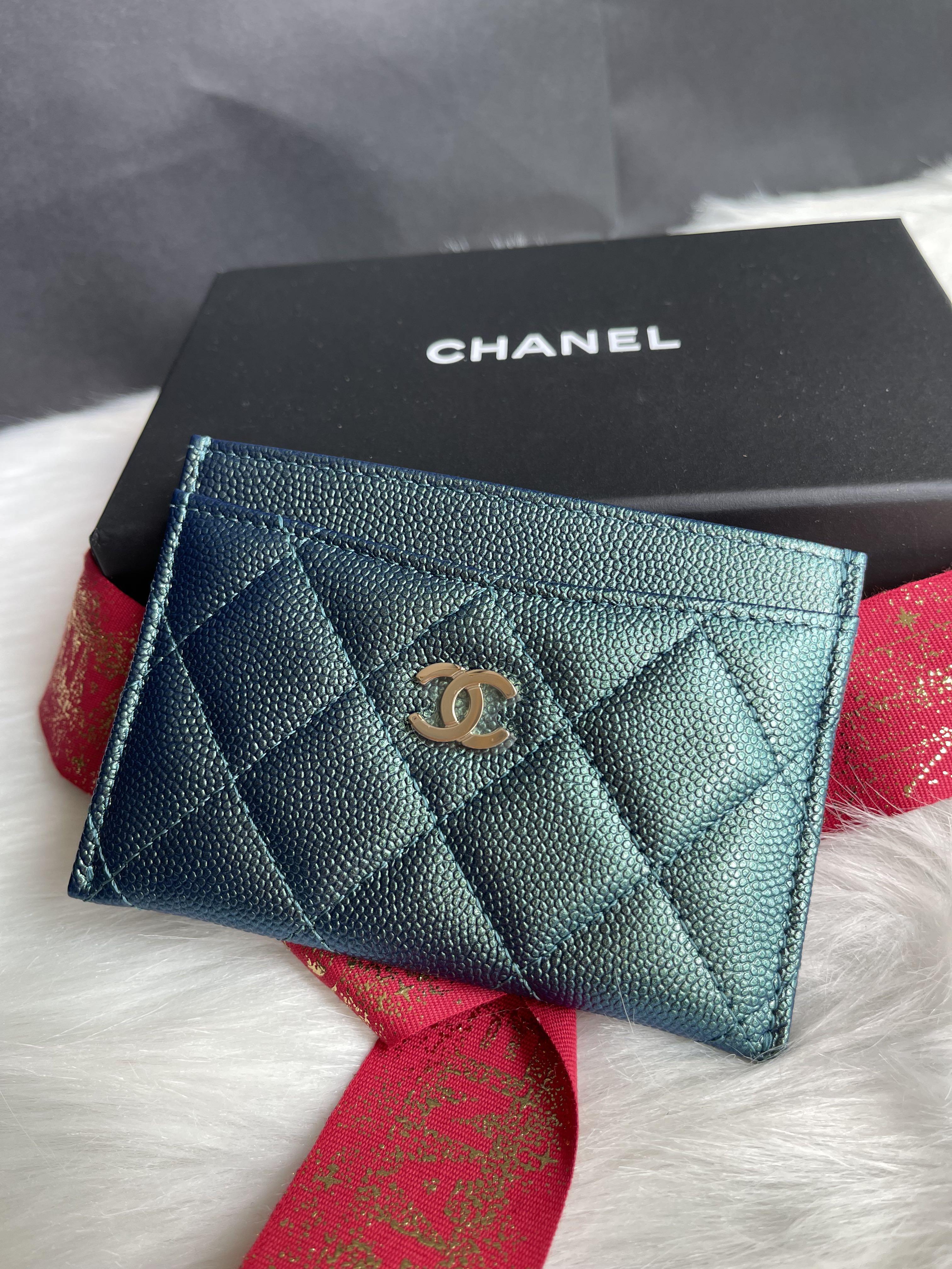 Green chanel shop card holder