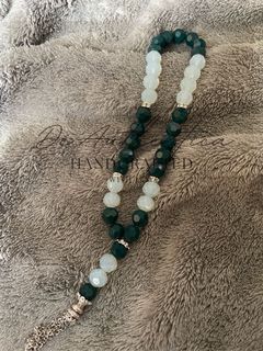 (Category: ) located in . Submitted by DeAuthentica (Listing ID 1145521853, Image 1). Description: .