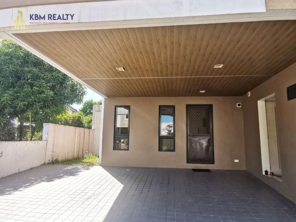 3 Bedroom Townhouse For Rent in Woodsville Residences Merville