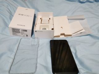 （分類：）位於 。 由 killuacheung 提交（商品編號 1145565787，圖片 1）。簡介： 。