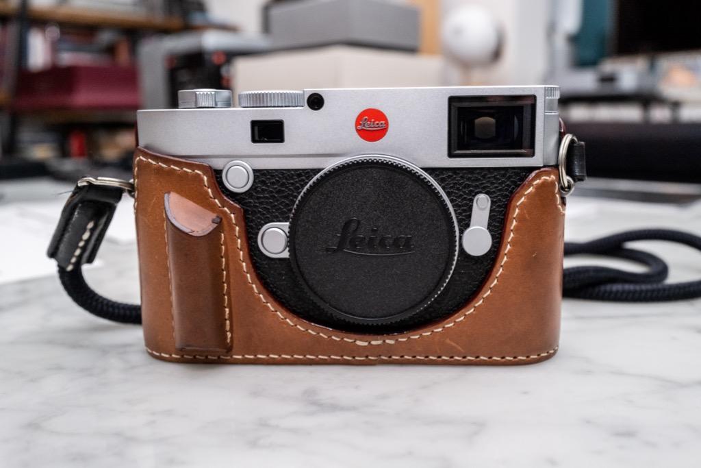 Arte Di Mano 皮革半殼Cordovan Leather Half-Case for Leica M10-R ...