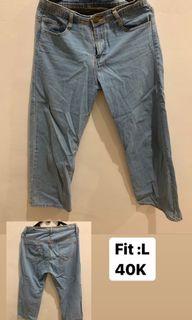 Boyfriend jeans