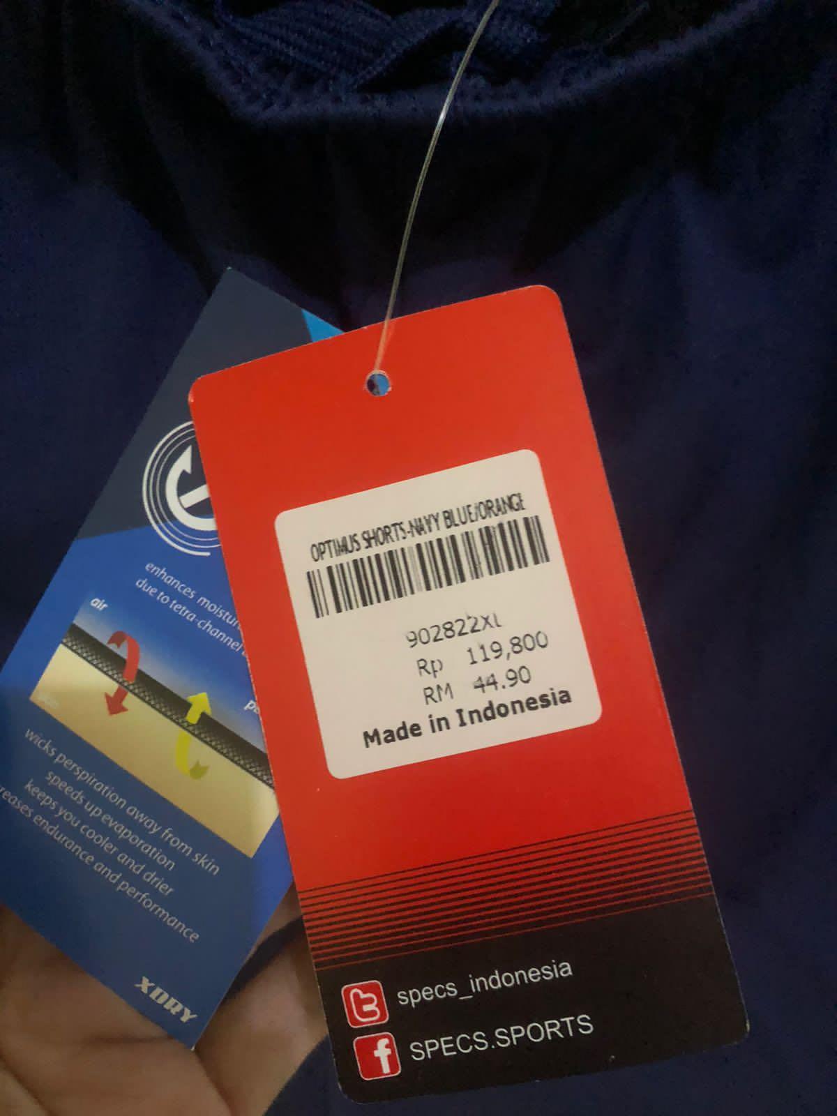 Celana bola/futsal specs, Olah Raga, Baju Olahraga di Carousell