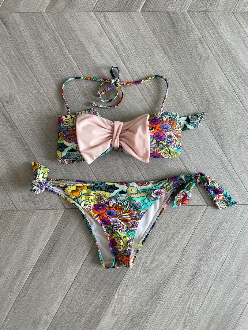 Klaudyna Floral Bow Print Bikini main image 0