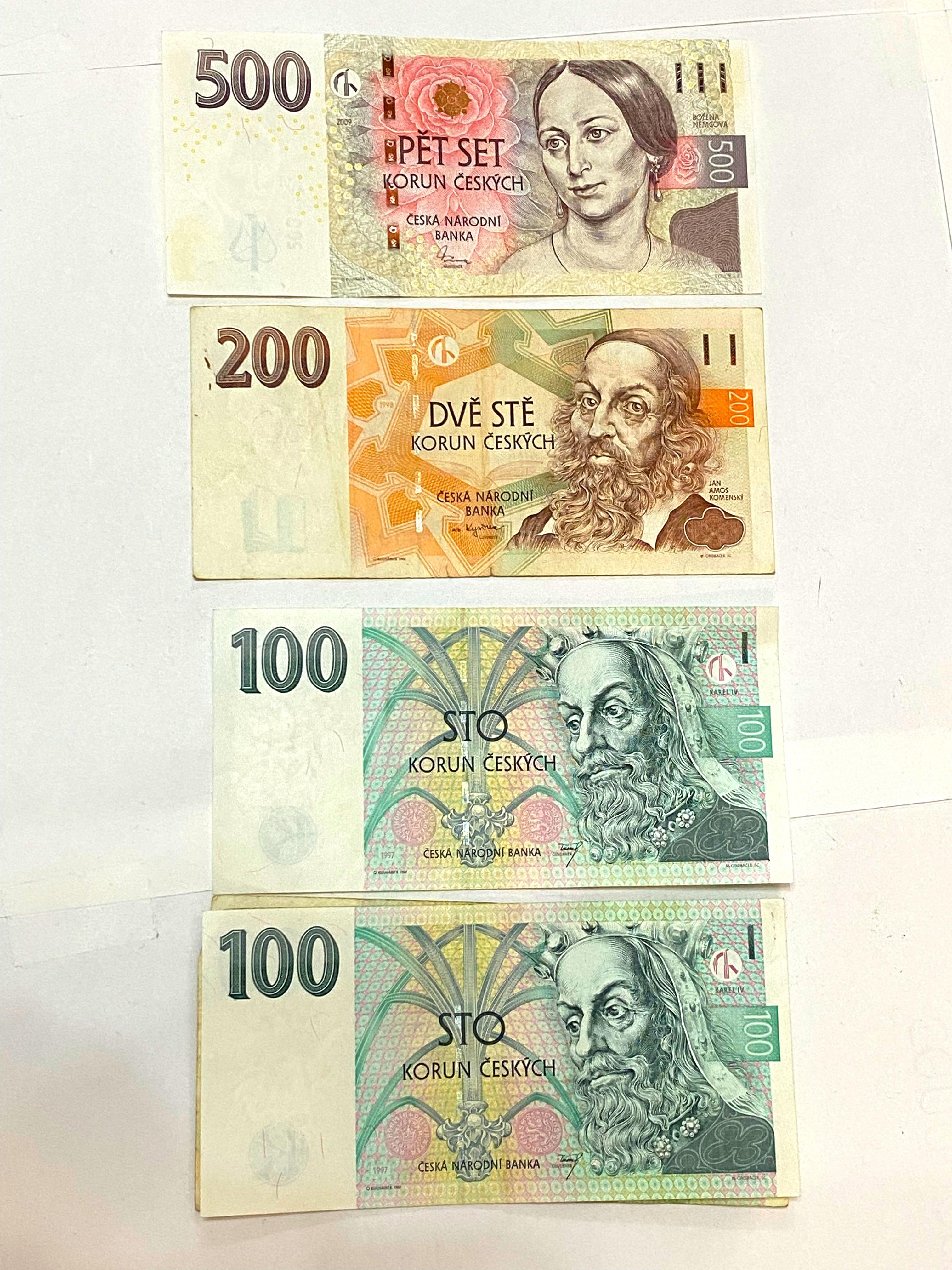 捷克(Czech)紙幣及一些錢幣- issued by Czech National Bank, 興趣及遊戲, 收藏品及紀念品, 錢幣-  Carousell