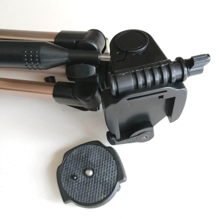 DigiPod SL1800 Camera Tripod. With Sling Bag., Photography, Photography